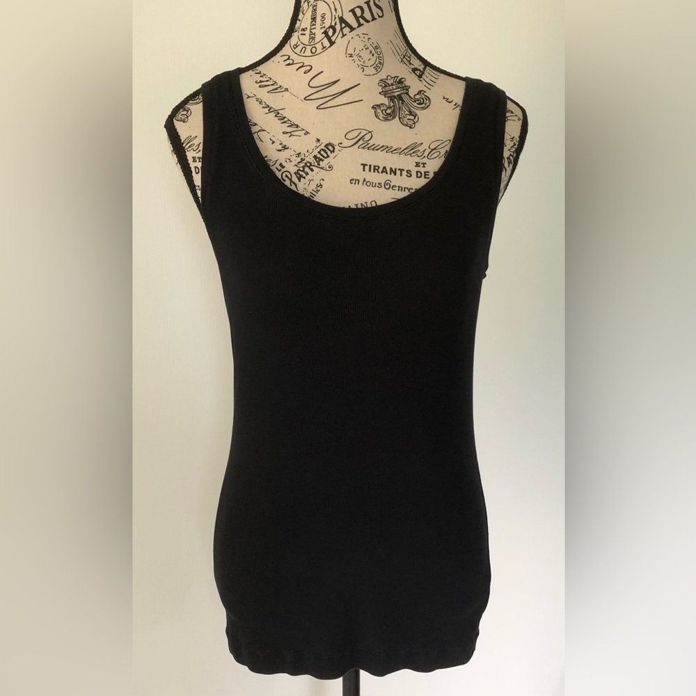 🌟2/$20🌟 Black Soft Ribbed Tank Top